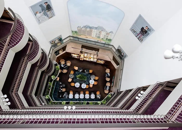 Hôtel Paris Neuilly