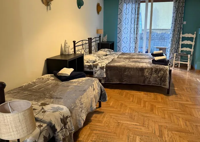 Petaluda House 1 Bed and Breakfast Athene