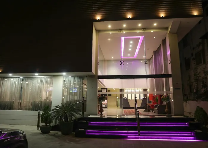 Veronica Hotel