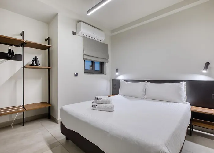 Onyx Hotel