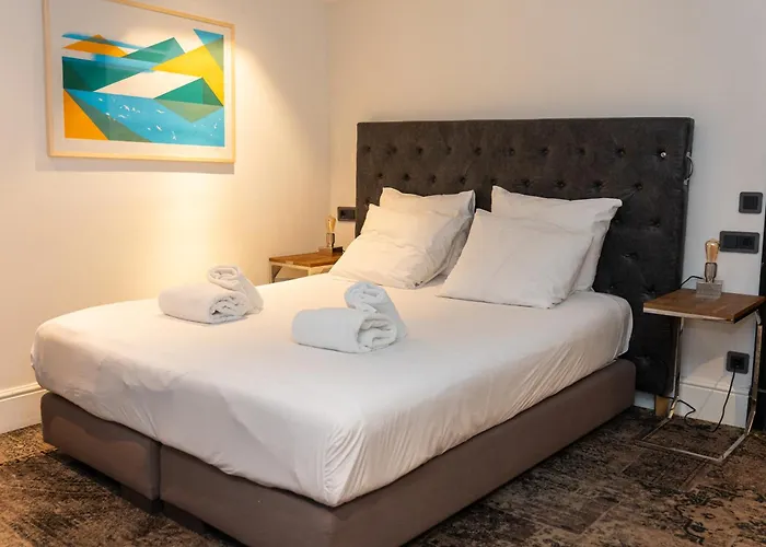 S&A Vondel Park Hotel
