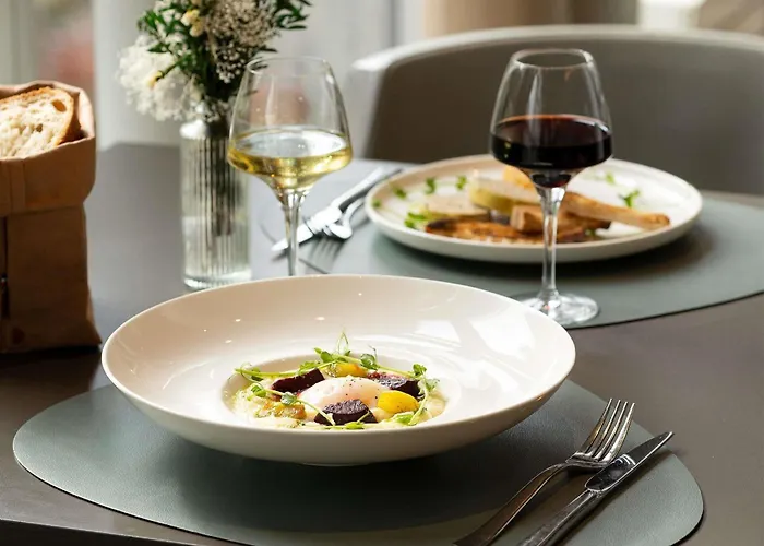 Hotel Pullman Paris La Défense à Courbevoie