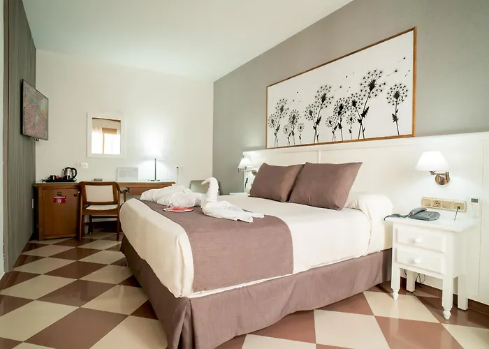 Hotel Avenida Tropical By Bossh! Hotels Salobreña