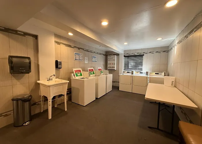 Surestay Plus Hotel By Best Western Reno Airport