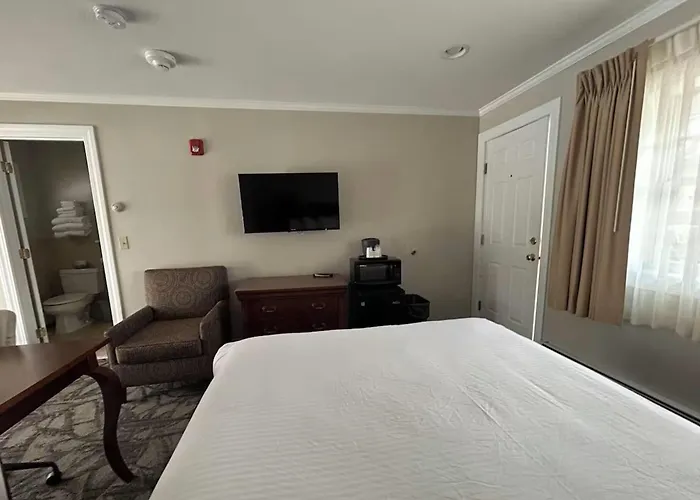 Golden Gables Inn Dazzler Select By Wyndham North Conway