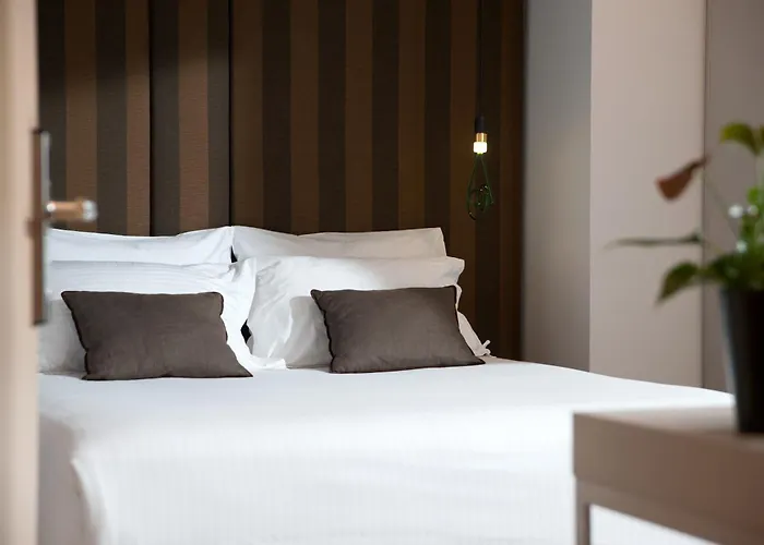 Athenaeum Smart Hotel