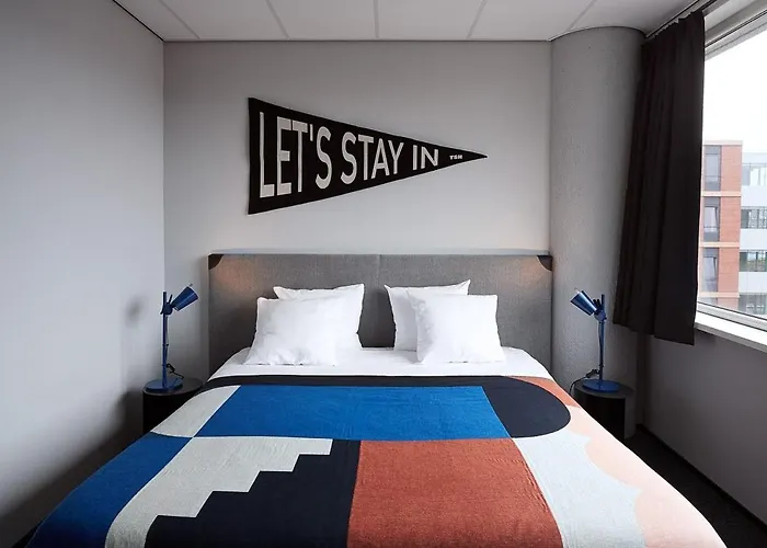 Hotel The Social Hub Amsterdam West 4 Star