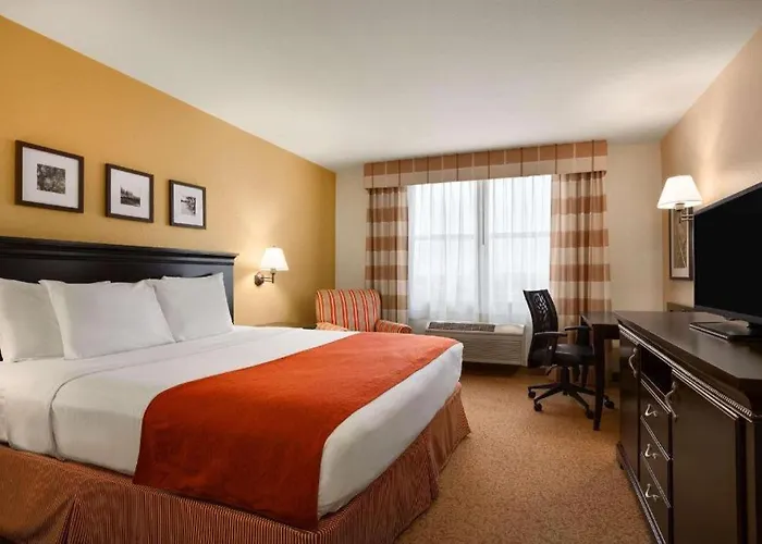 Country Inn & Suites By Radisson, Dundee, Mi