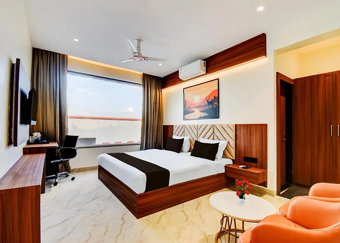 Palette Hotel Chakan K9