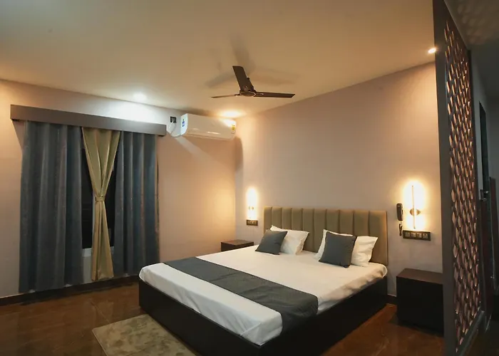 Kasa Courtyard Hotel