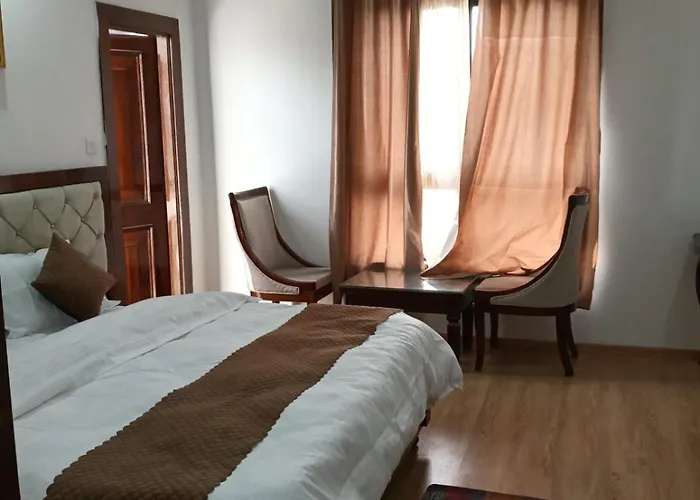 Kamal Residency By Uk Season