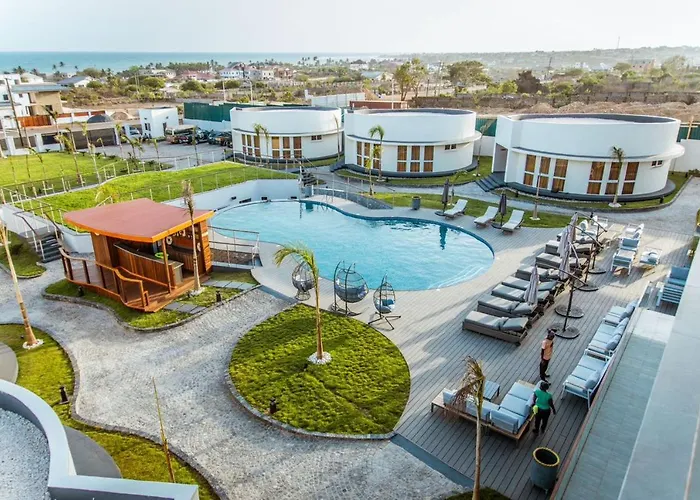 Bon Hotels Five Seasons Palm Resort