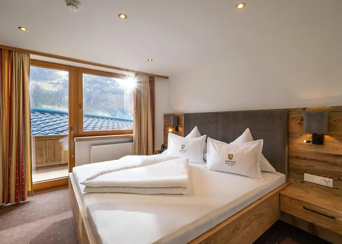 Alpenhof Hotel Garni Supreme Zell am Ziller