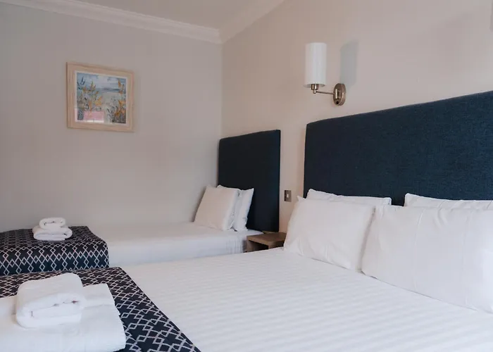 The Kilbirnie Hotel