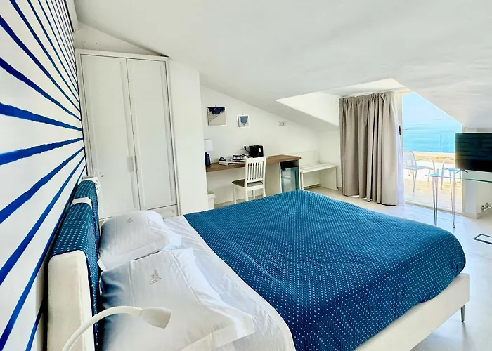 Hotel Calanca Marina di Camerota