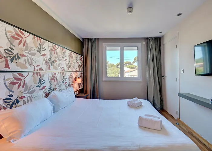 Hotel Le Bor à Hyères