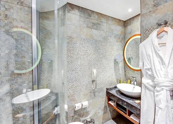 Hotel Doubletree By Hilton Istanbul - Piyalepasa