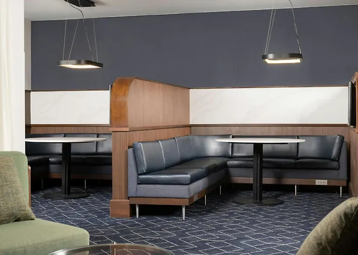 Courtyard By Marriott Albuquerque Airport