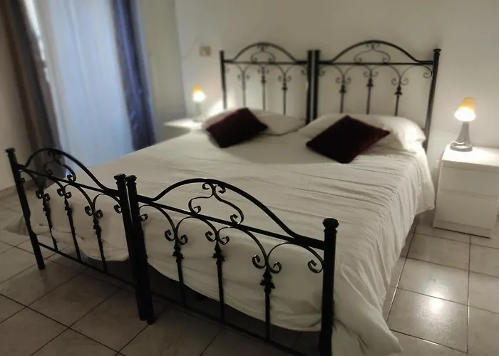 Crispi Accomodation B&B Catánia