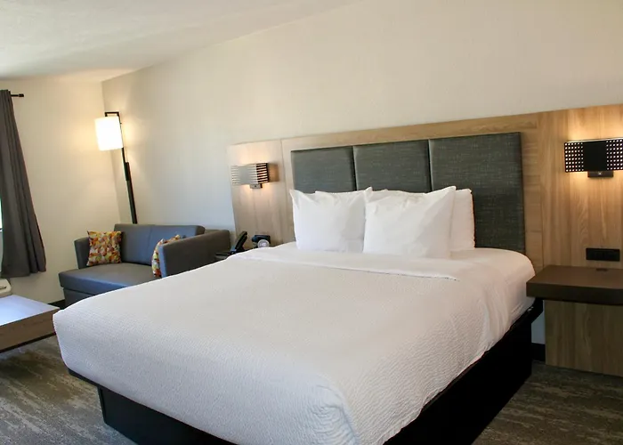 Ramada By Wyndham Cedar City