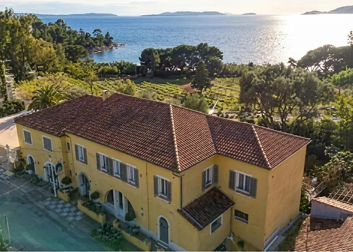 Hôtel de La Fossette Le Lavandou