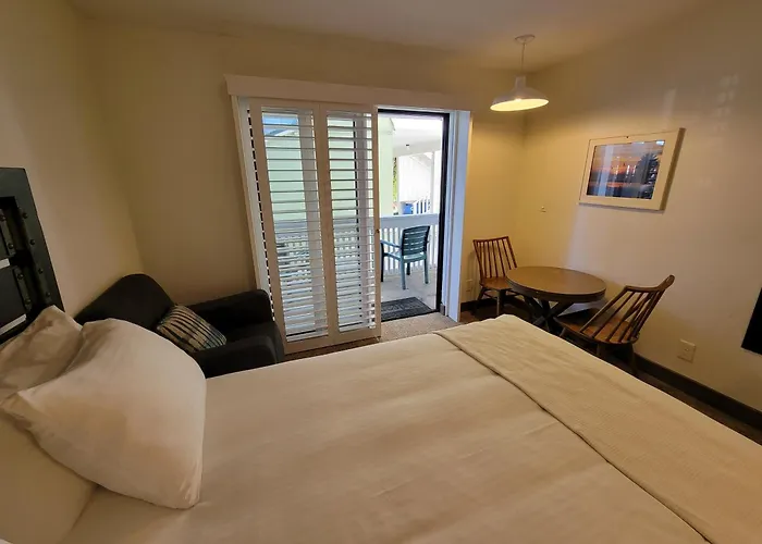 The Beach Cottages San Diego