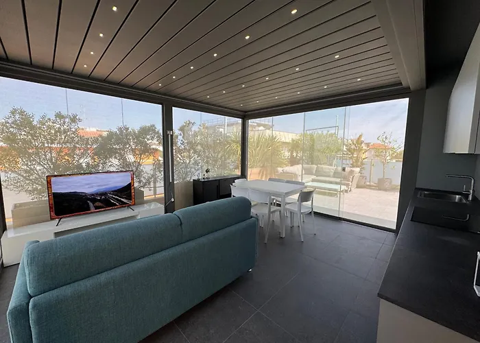 Elegance Suite Apartments - Siroli Collection
