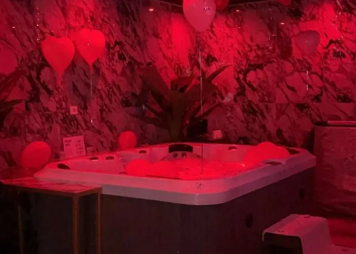 Aparthotel Why Not Jacuzzi à Arles