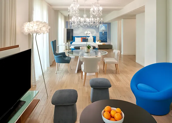Mondrian Los Angeles