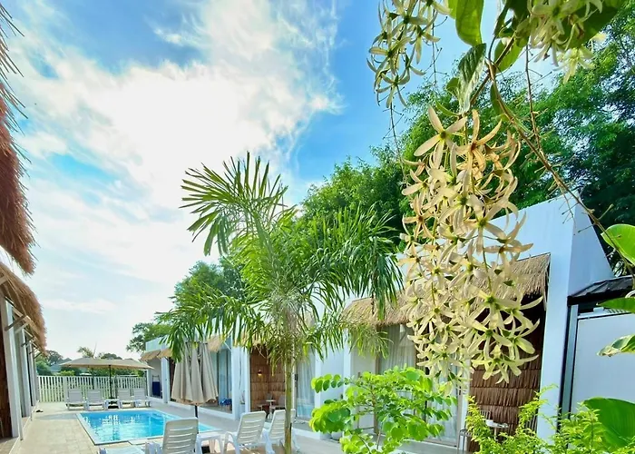 The Pool House Koh Lanta
