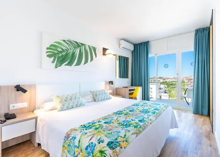 Hotel San Fermín by Dorobe Benalmádena