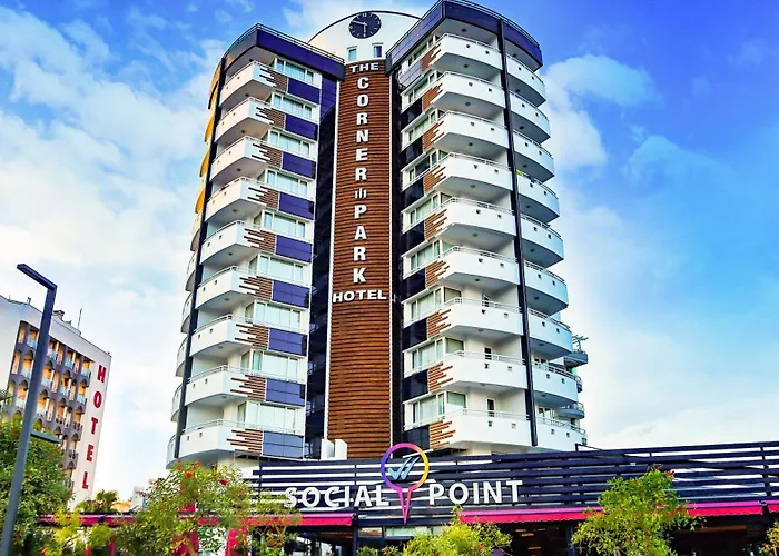 The Corner Park Hotel Antalya