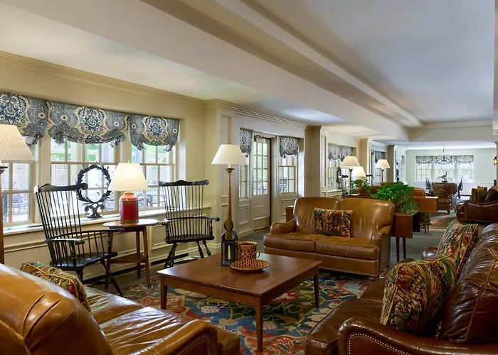 Williamsburg Lodge, Autograph Collection