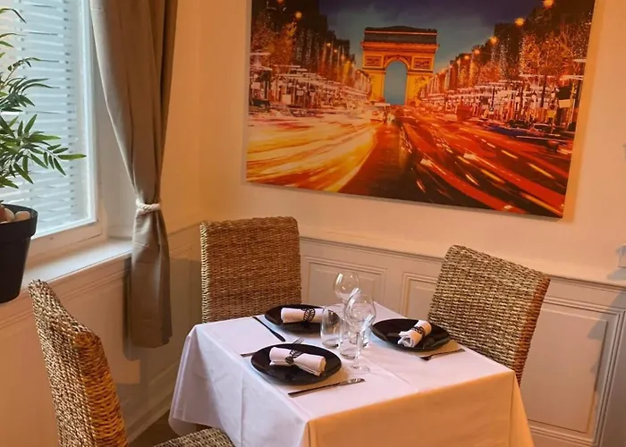 Hotel Le Napoléon à Luxeuil-les-Bains