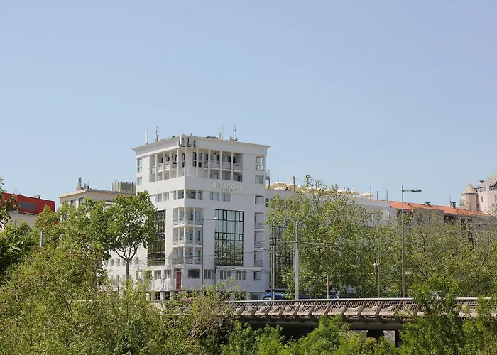Miranove