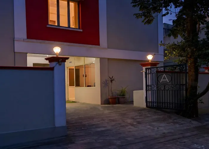 Super Collection O Bhanugudi Junction Kakinada Formerly Stay Inn Luxury
