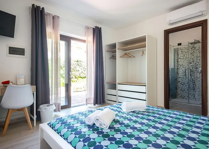 Zenia Rooms