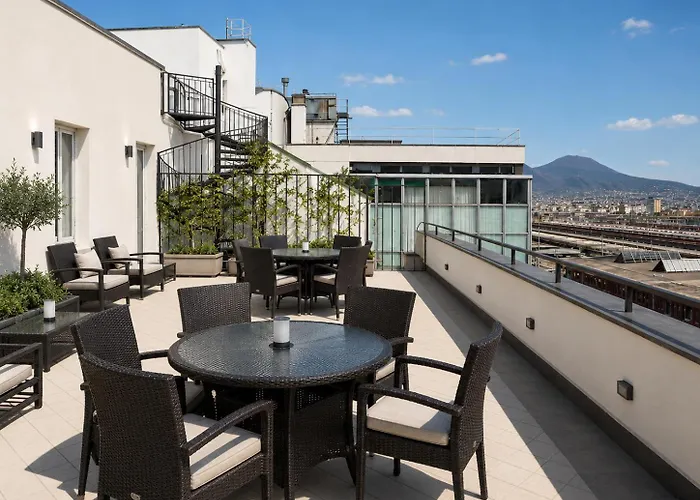 Stelle Hotel The Businest Neapel