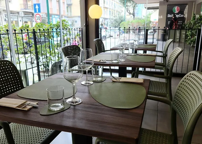 Stelle Hotel The Businest Neapel
