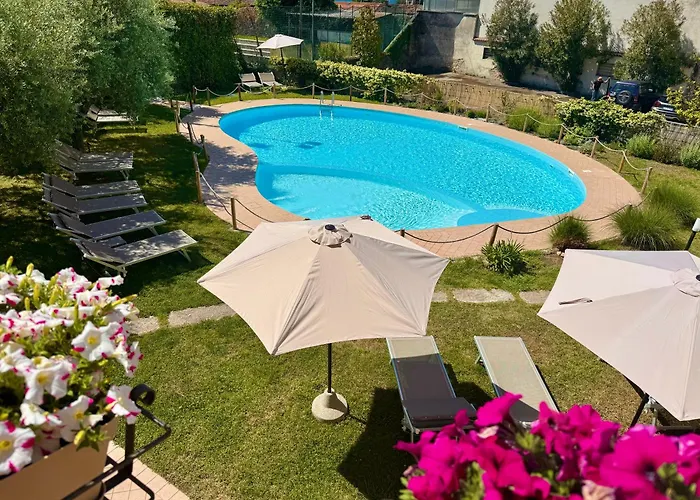 Albergo Vittoria Toscolano-Maderno