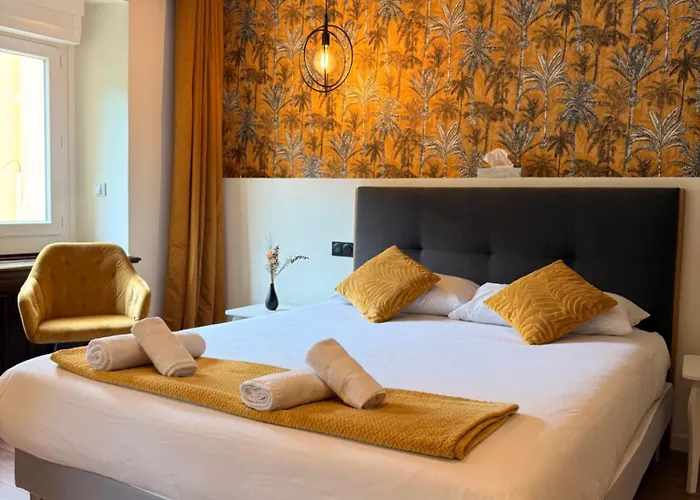 Savoy Hotel & Restaurant Saint-Michel-de-Maurienne