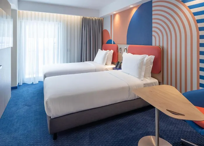Holiday Inn Express & Suites Lisbon - Principe Real By Ihg