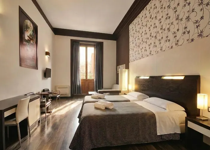 Alhambra Suites