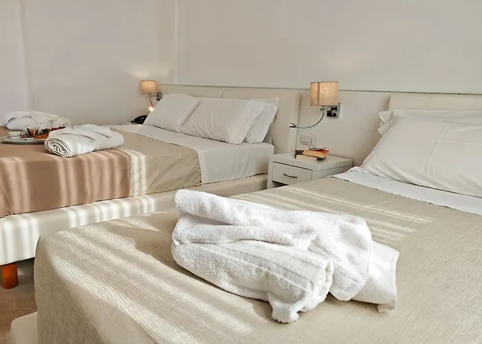 Resort Rocca di Vadaro - Beachfront Suites, Rooms&Apartments Capo Vaticano