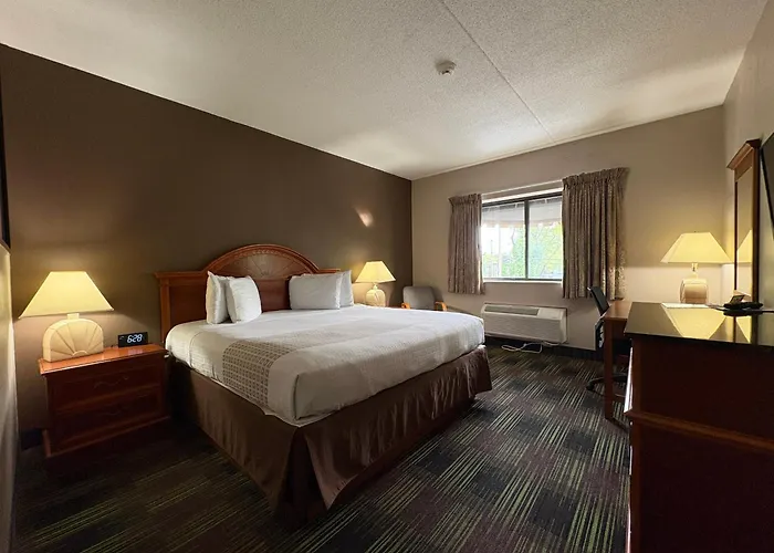 South Shore Inn