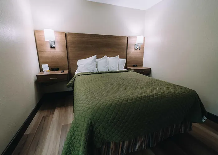 Riverside Motor Lodge - Pigeon Forge