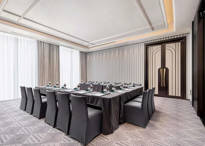 Sofitel Shanghai North Bund