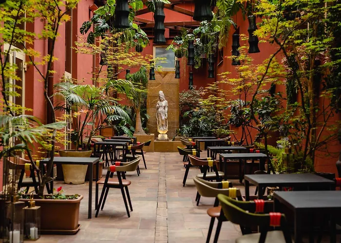Enterprise Hotel Design & Boutique