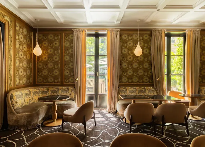 Hôtel Le Pavillon de la Reine Paris