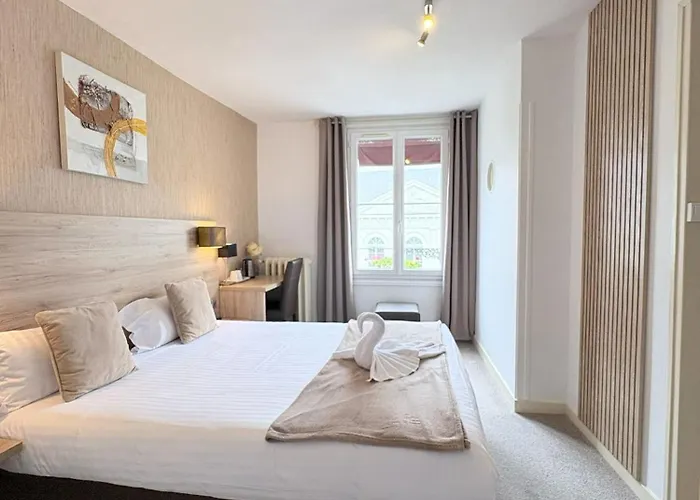 Hôtel L'Univers Châtellerault
